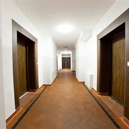 Apartament 111 - No.1 Lägenhet